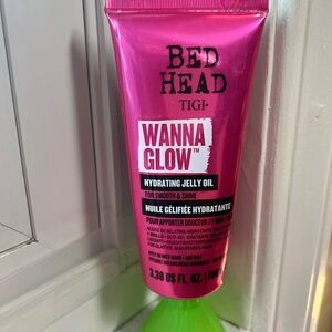 BedHead Wanna Glow Hydrating Jelly Oil - Vibrant Pink